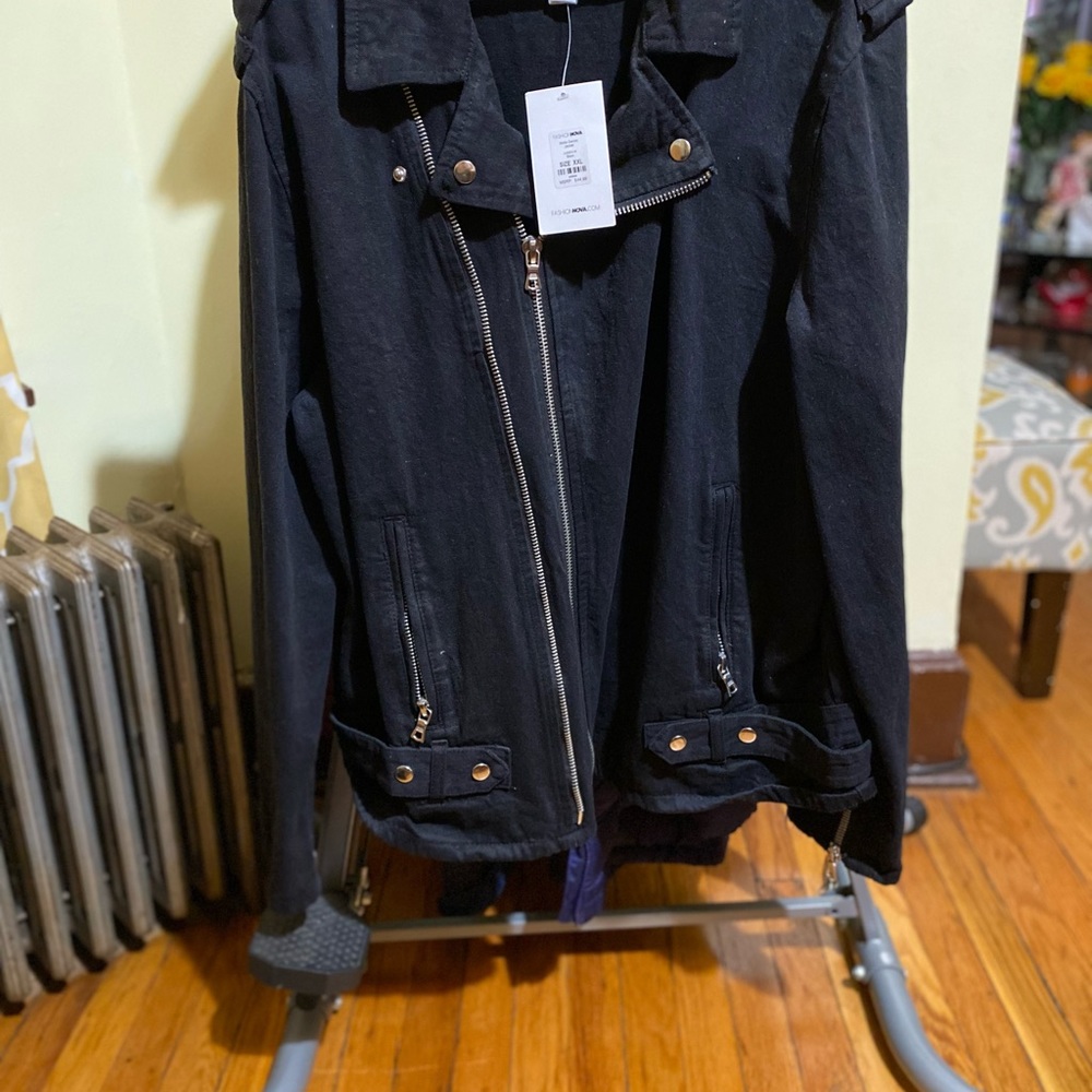 Fashion nova men size :XXL